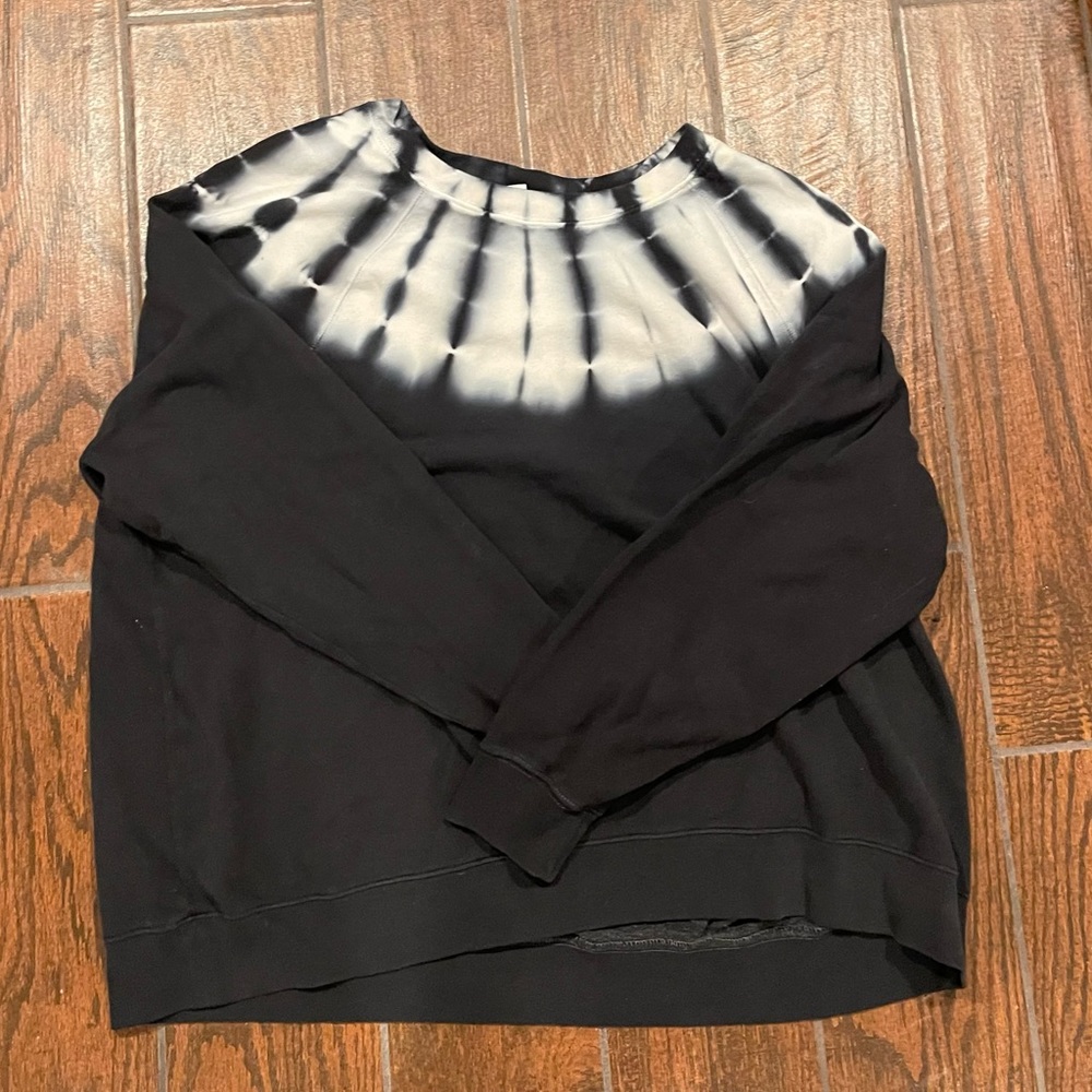 🤍Old Navy Tie Dye Crewneck Sweatshirt🤍